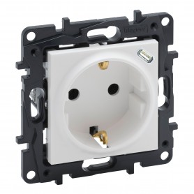 NL-STEP TOM. 2P+T / USB-C BRAN